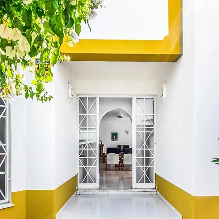 Villa Arines